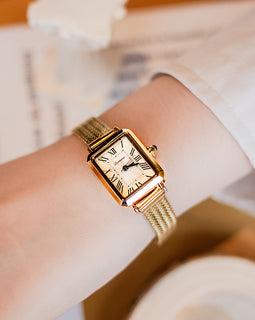 Rectangular Milan Mesh Belt Middle Ancient Watch